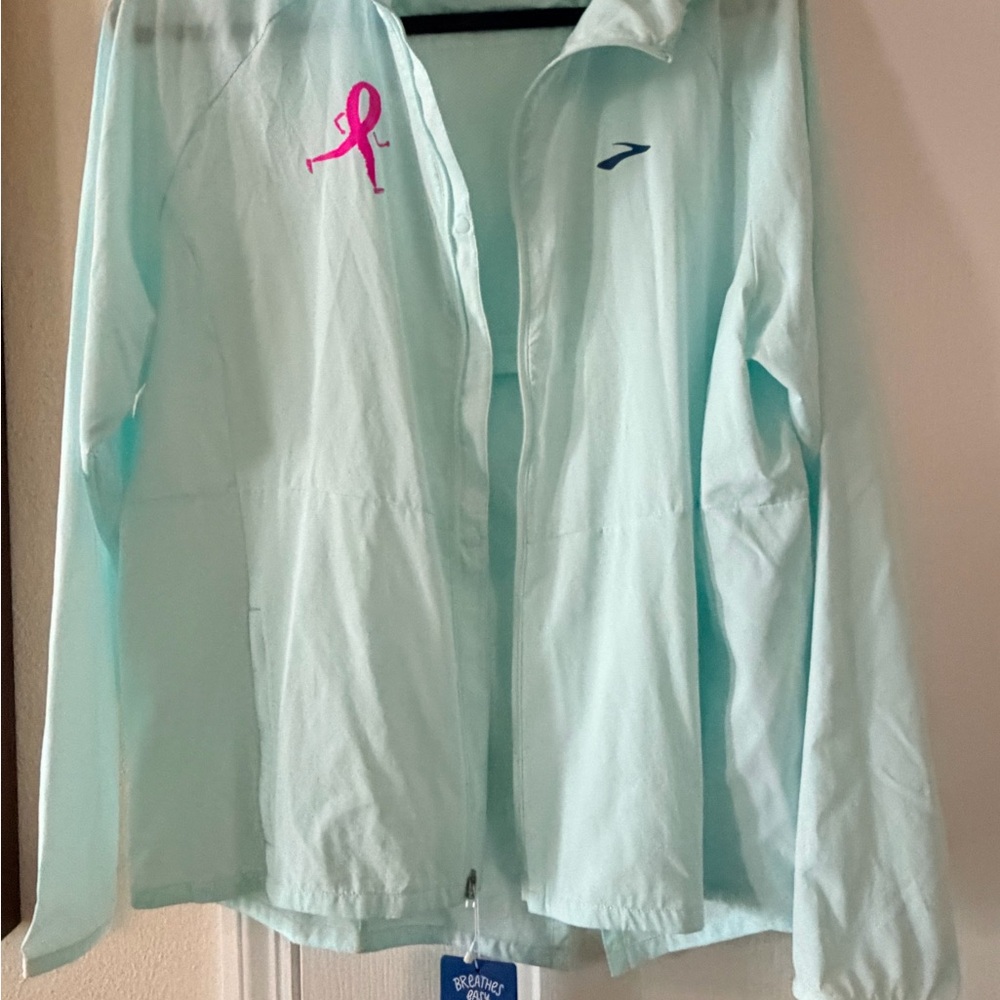 Brooks Woman’s Canopy Jacket
